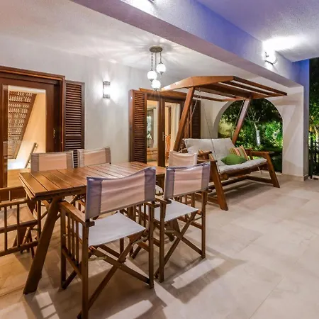Kaktues Evi Kaş